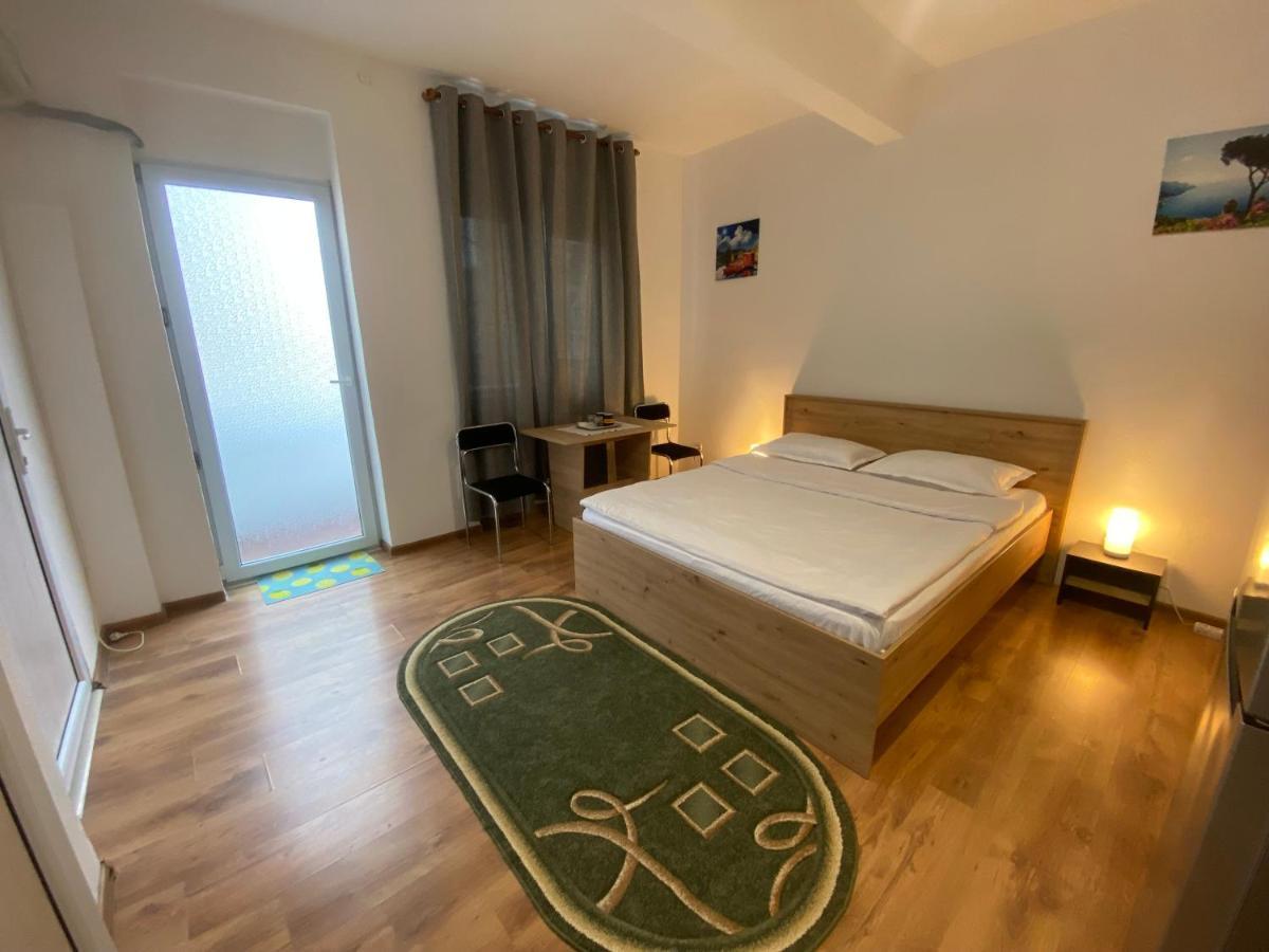 Old Town Apartment Bucharest Luaran gambar